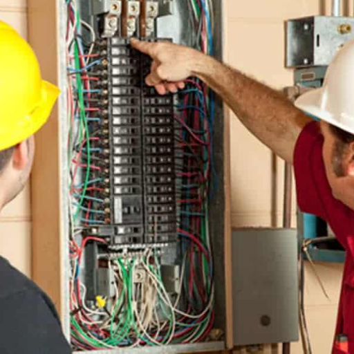 Electrician for Generator Hook up